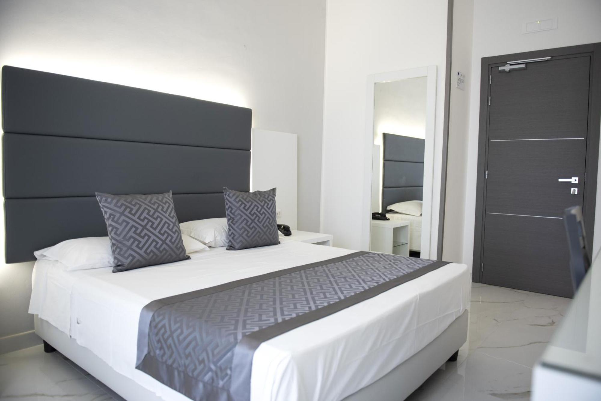 Hotel Blu Porto Cesareo Exterior photo